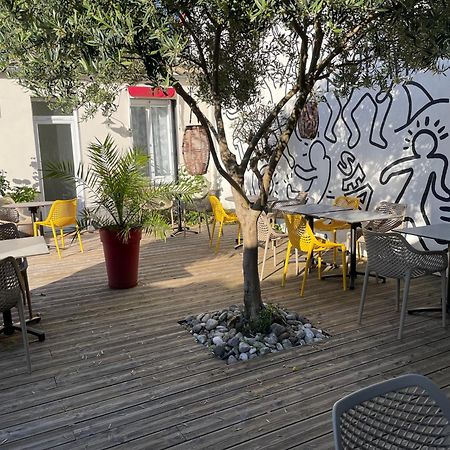 Cit'Hotel Le Chene Vert Les Sables-dʼOlonne Exterior foto